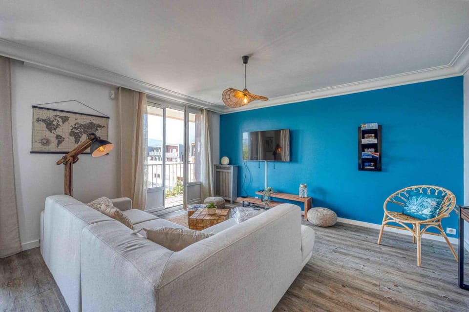 #HA Eaux Claires Angelica Parking Apartment in Grenoble