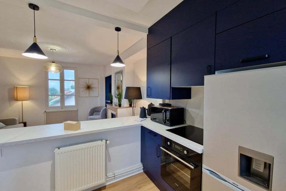 #HC Le Blue Revol Renovated fully equipped Apartment in Grenoble