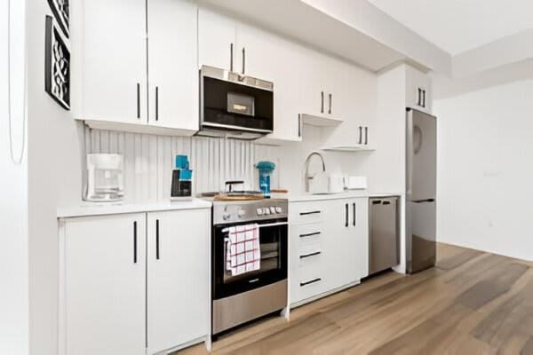 Newly Built Condo with Amazing Views Apartment in Waterloo