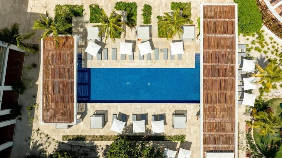 2BR Beachfront Exclusive Condo w/ Top Features Apartment in State of Quintana Roo