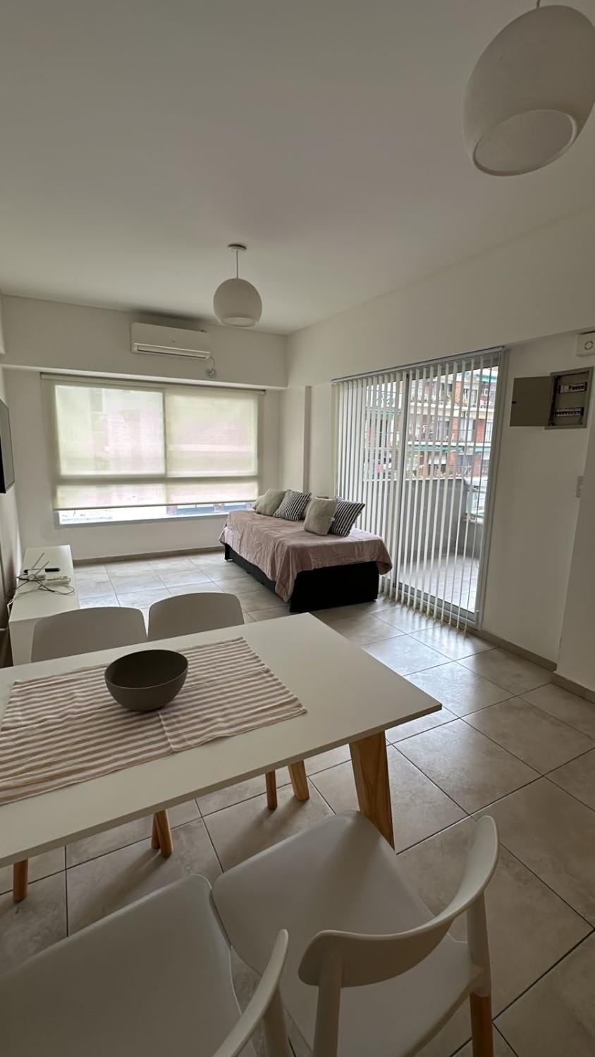 Bed, Living room, Photo of the whole room, Seating area