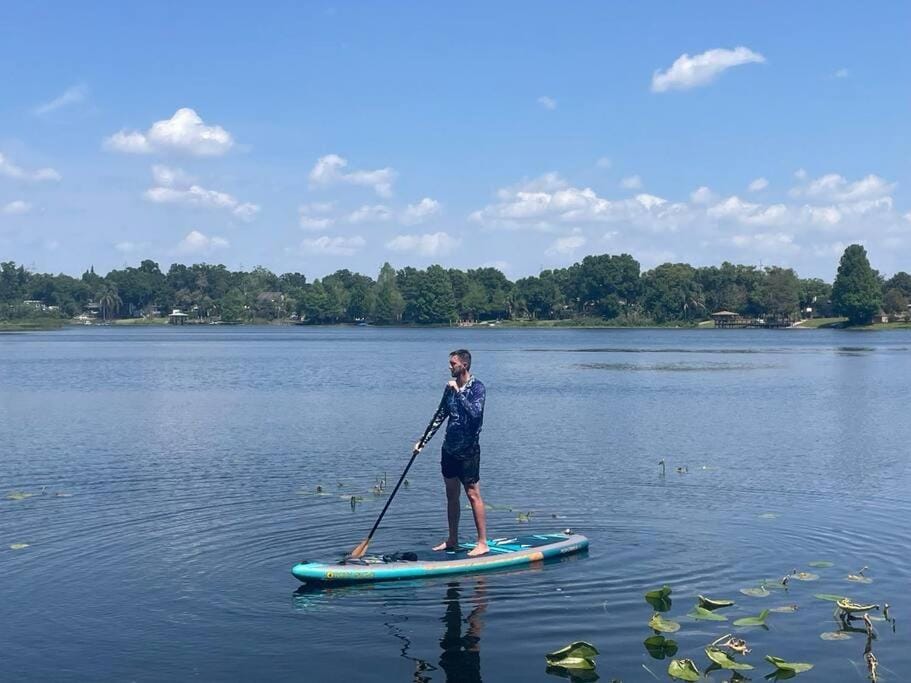 Natural landscape, Activities, Canoeing, Lake view