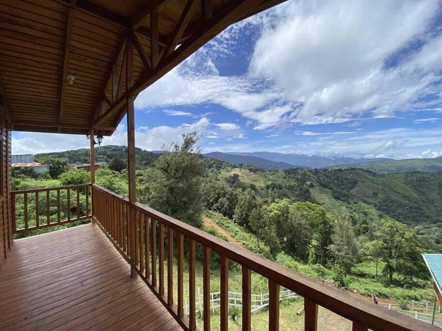 Cabaña Tulipanes - COZY cabin in an awesome place! Cabin in Cartago Province, Costa Rica