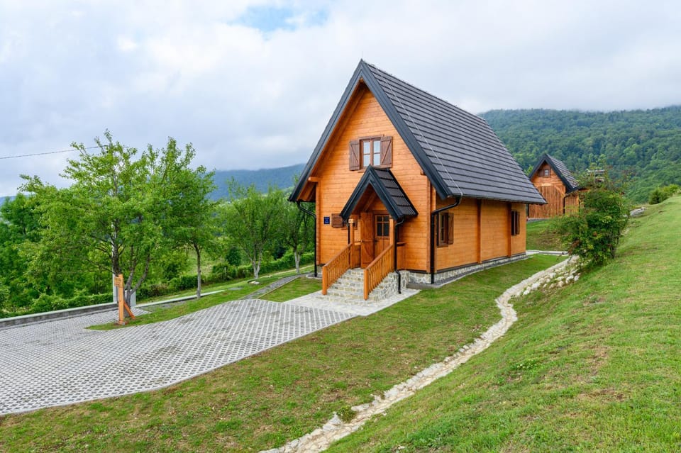 Property building, Spring, Day, Natural landscape, Mountain view