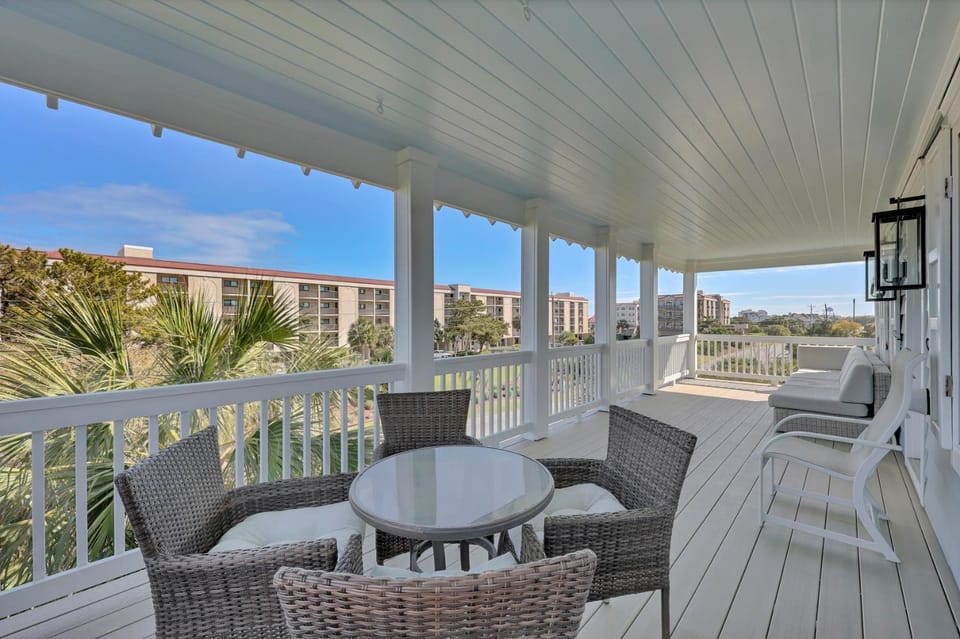 Sunset Seclusion by Sea Scape Properties House in Wrightsville Beach