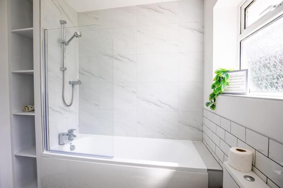 Shower, Bathroom, Bath