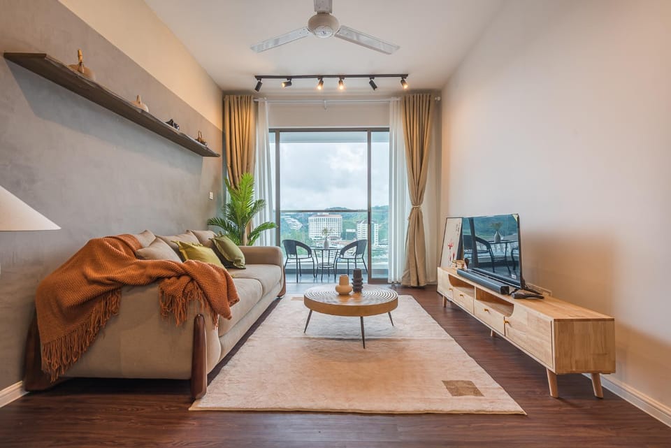 Living room, Mountain view