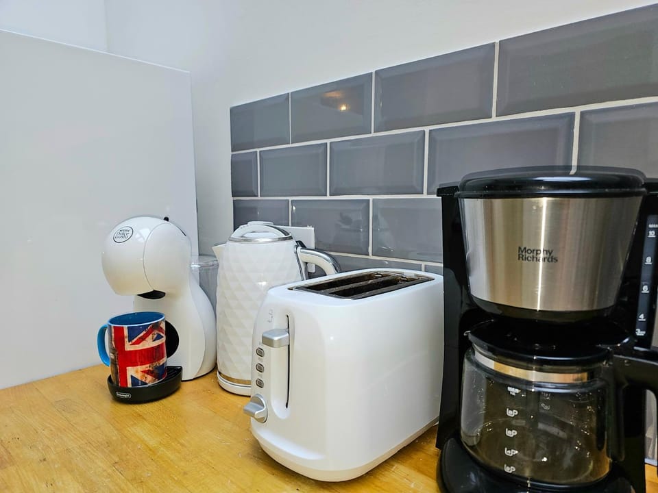 Coffee/tea facilities, Kitchen or kitchenette, toaster