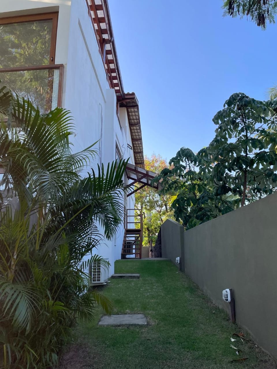 Property building, Garden view