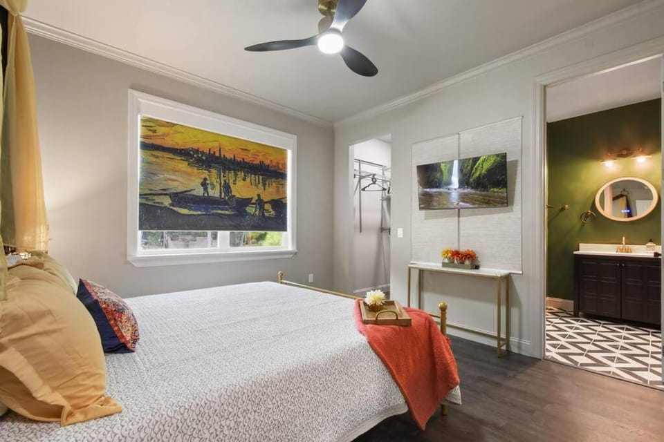 2 King En Suite Fenced Yard Pet Friendly House in Orlando