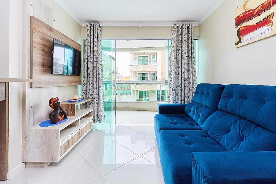 026 - Apartamento em BOMBINHAS CENTRO 100 M DA AVENIDA PRINCIPAL Apartment in Bombinhas