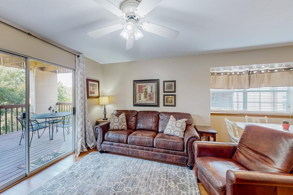 Treetop Tranquility House in Indian Point