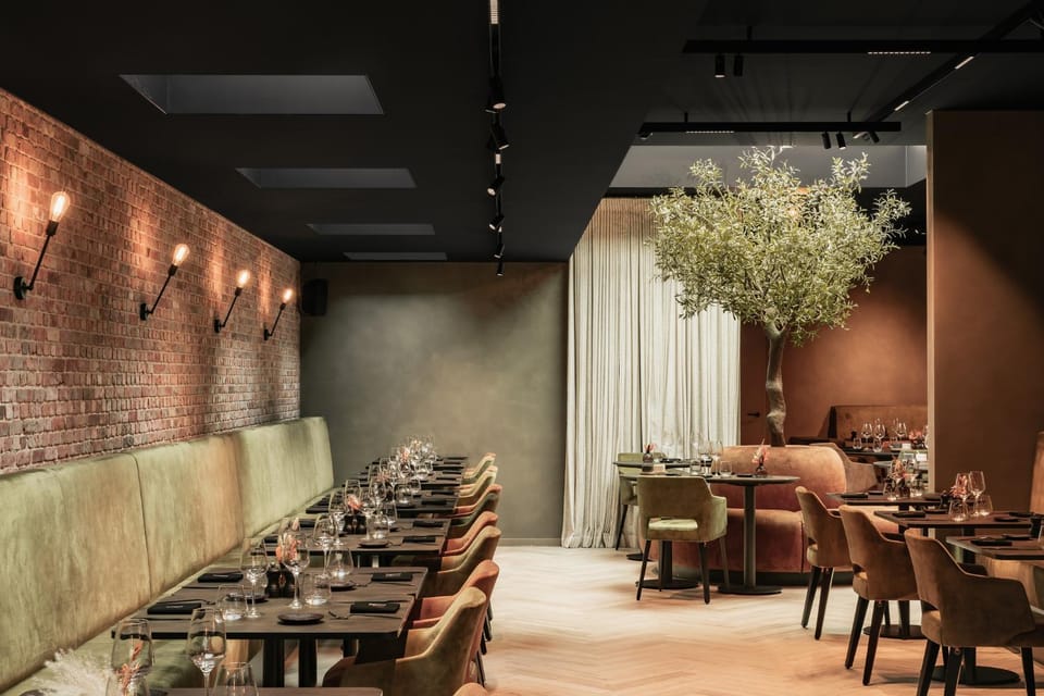 Property building, Restaurant/places to eat