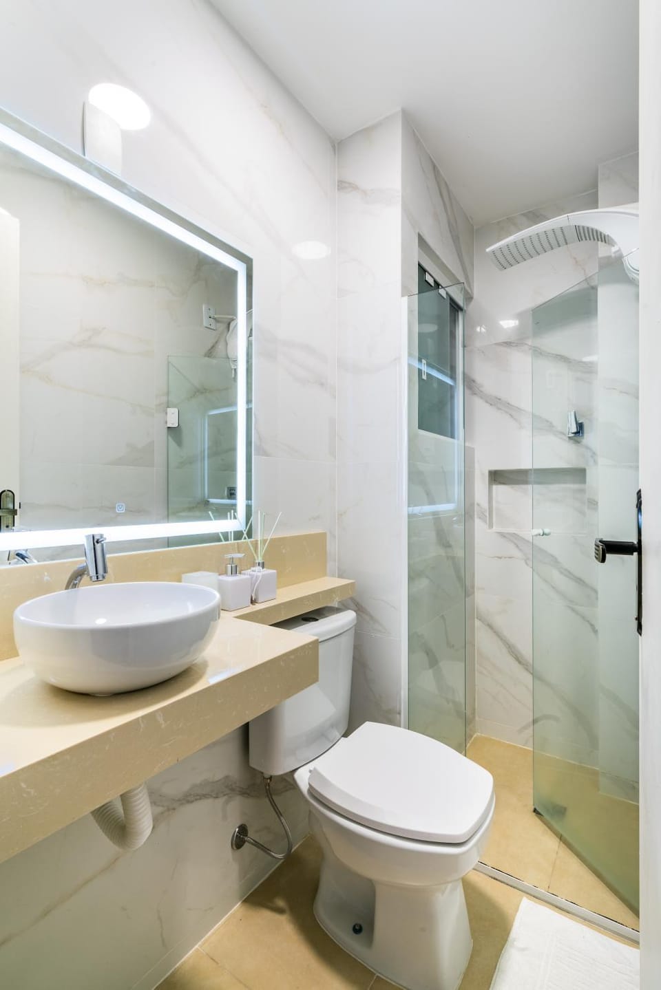Shower, Bathroom, towels