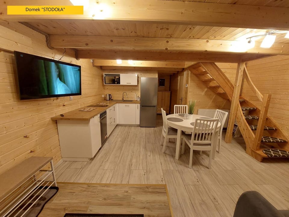 Communal lounge/ TV room, Kitchen or kitchenette, Seating area