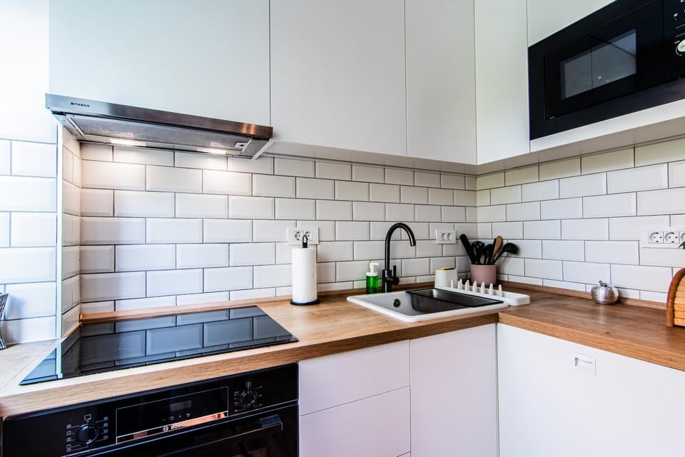 Kitchen or kitchenette, oven, stove, kitchen