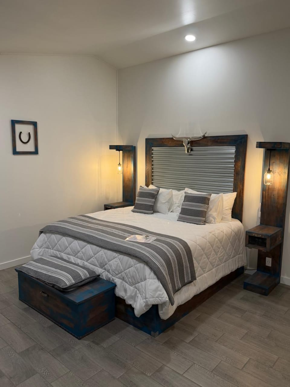 Blue Cow Guest Farm Bed and Breakfast in Cornville
