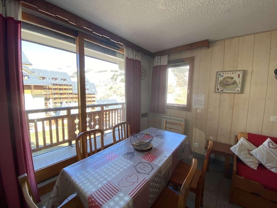 Résidence Soleil - Appartement pour 6 pers., secteur calme, vue dégagée et place de parking MAE-5161 Apartment in Les Deux Alpes