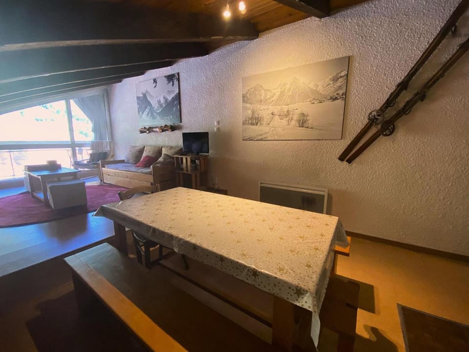 Résidence Diamant 1 - Appartement atypique PLEIN CENTRE avec garage privatif et internet MAE-5271 Apartment in Les Deux Alpes