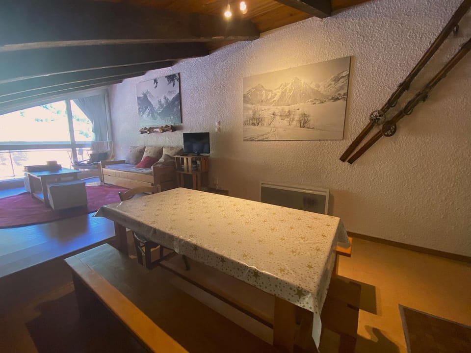 Résidence Diamant 1 - Appartement atypique PLEIN CENTRE avec garage privatif et internet MAE-5271 Apartment in Les Deux Alpes