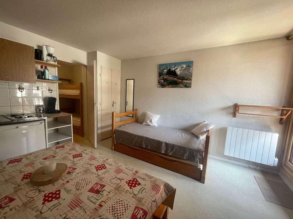 Résidence Andromede - Studio cabine familial avec balcon MAE-5301 Cabin in Les Deux Alpes