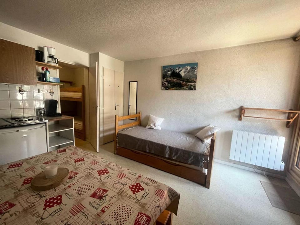 Résidence Andromede - Studio cabine familial avec balcon MAE-5301 Cabin in Les Deux Alpes