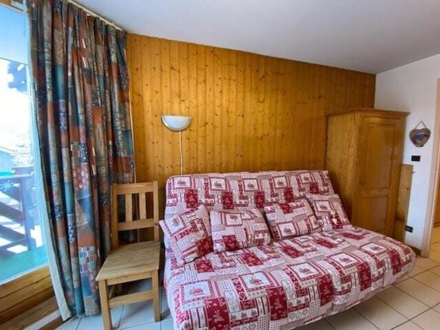 Bed, furniture