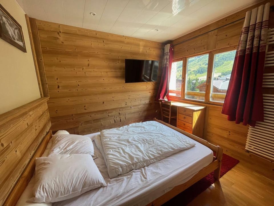 Bed, Bedroom, furniture