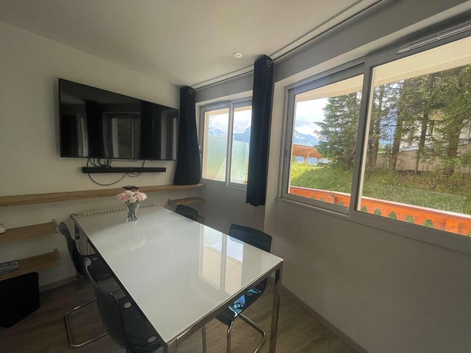 Shower, Bathroom, furniture