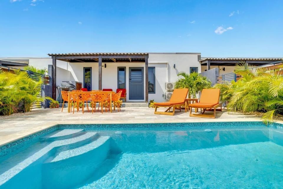 Patio, Garden, Garden view, Pool view, Swimming pool, sunbed