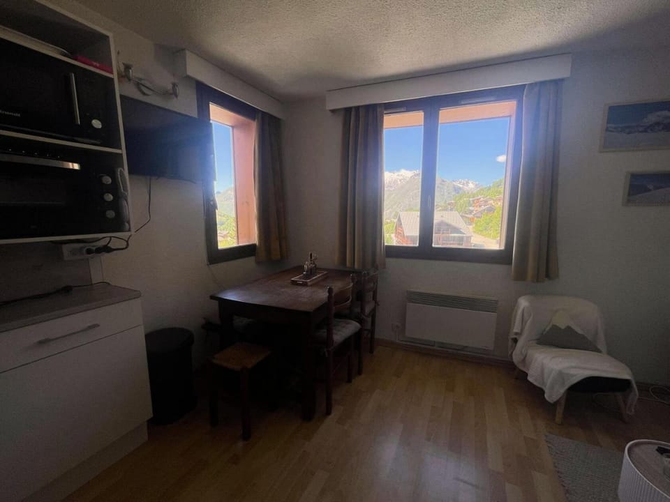 Résidence Montana 2 - Appartement cosy avec départ ski aux pieds MAE-5581 Apartment in Les Deux Alpes