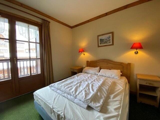 Bed, Bedroom, furniture