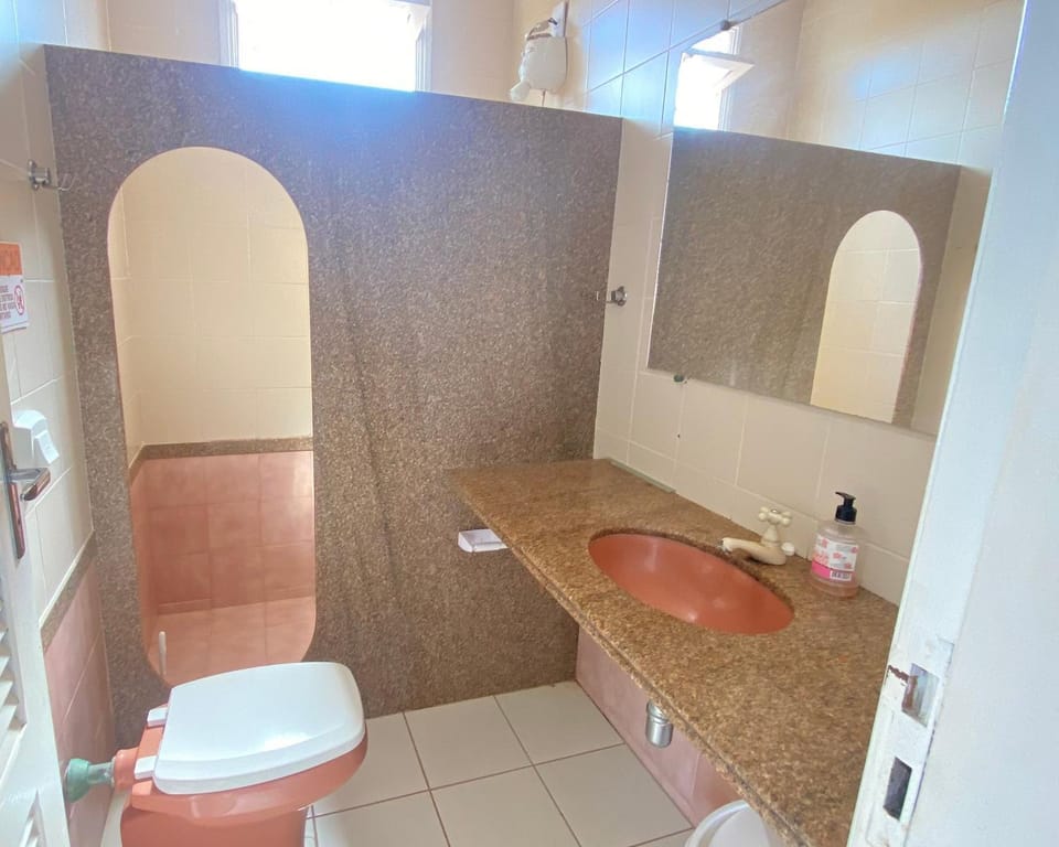 FRENTE MAR Castelhanos, 7 Suites ,Lazer Completo House in Anchieta