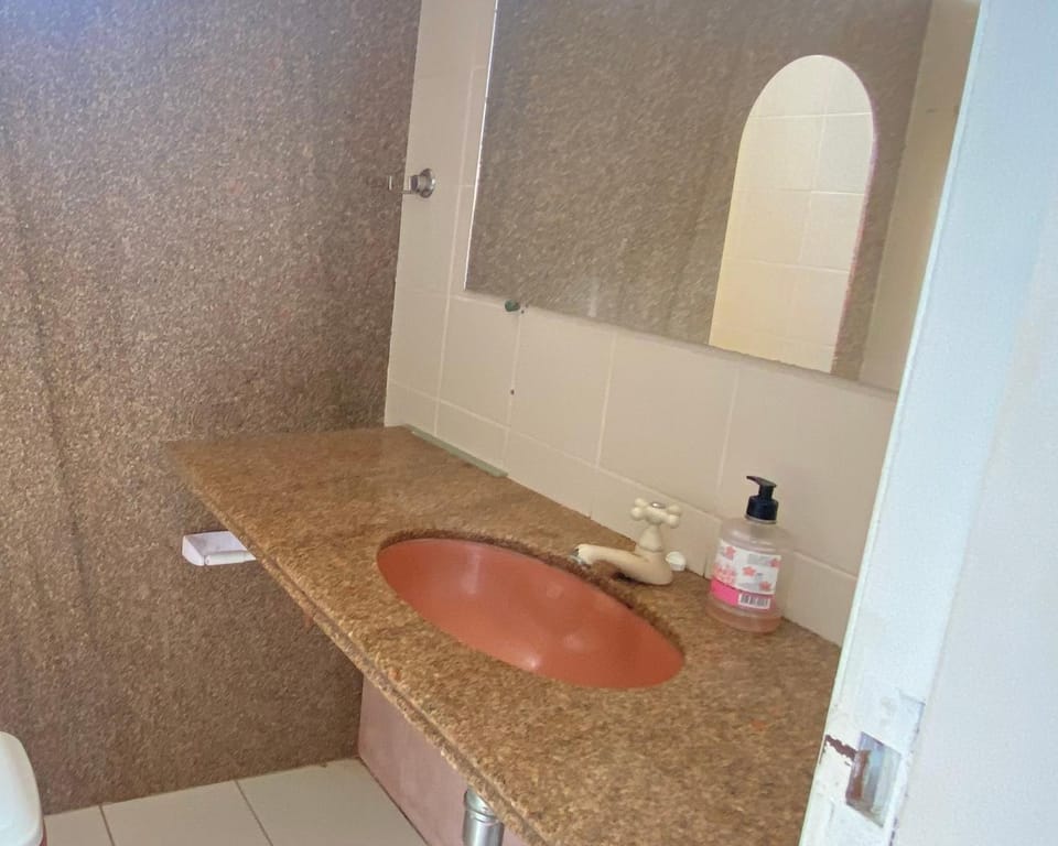 FRENTE MAR Castelhanos, 7 Suites ,Lazer Completo House in Anchieta