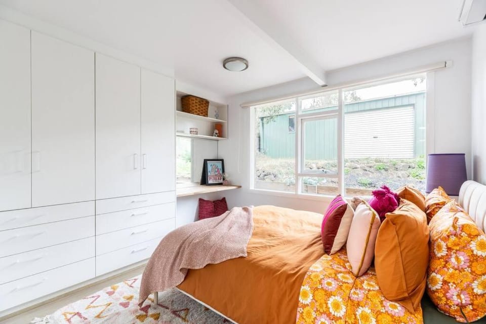 Spacious, Pet Friendly - Close to Main St House in Ocean Grove