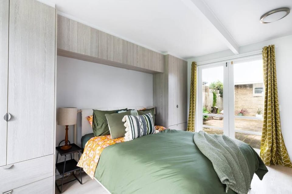 Spacious, Pet Friendly - Close to Main St House in Ocean Grove