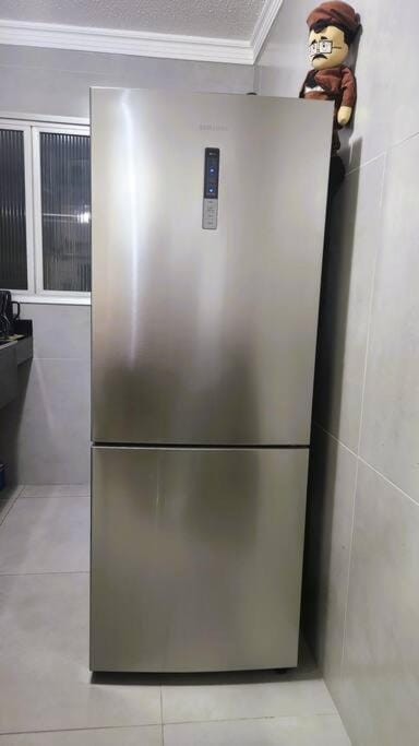 Kitchen or kitchenette, oven