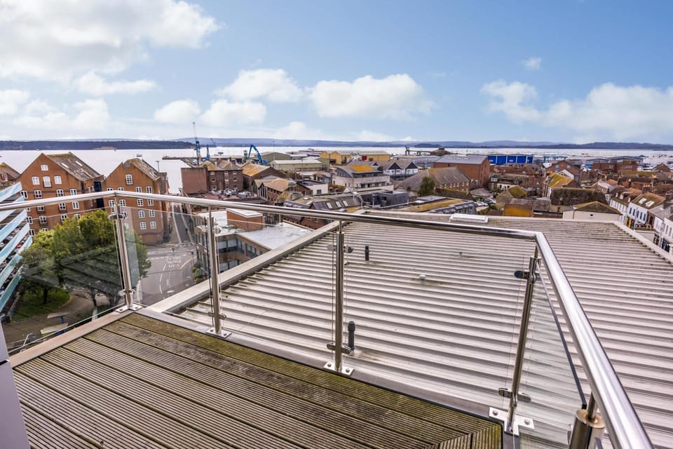 Balcony/Terrace, City view, Sea view