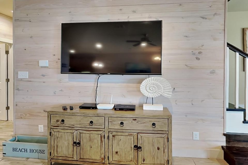 TV and multimedia, furniture