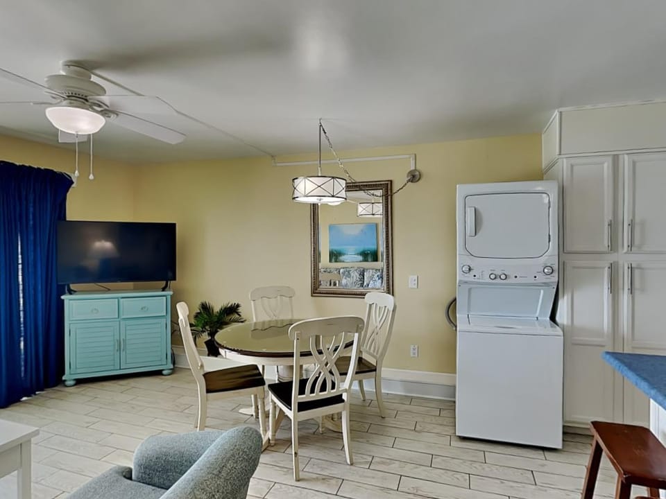TV and multimedia, Seating area, Dining area, furniture, washing machine, dryer