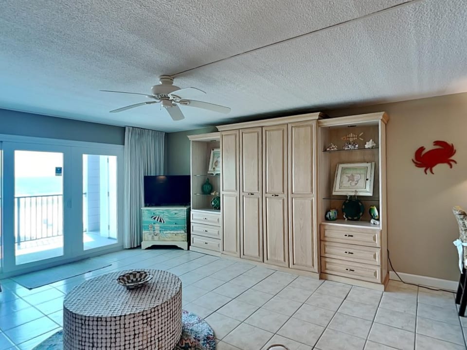 TV and multimedia, Balcony/Terrace, Seating area, Sea view, furniture, wardrobe