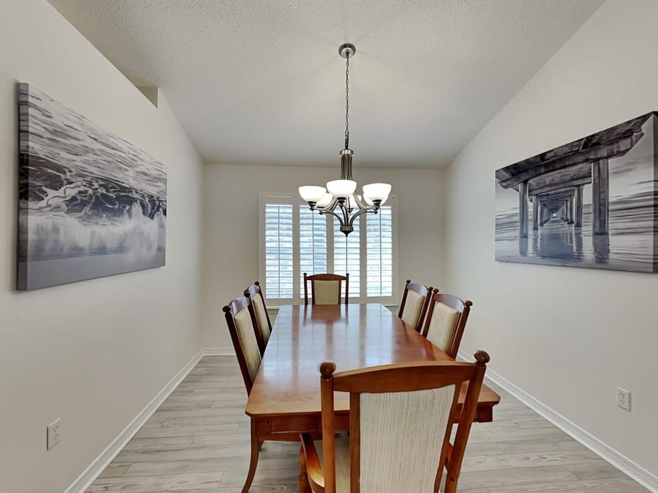 Dining area, furniture