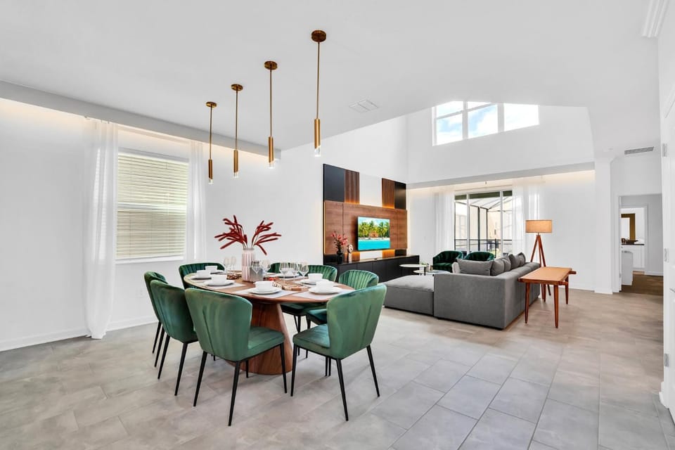 5BR Family Haven Near Disney with Private Pool House in Kissimmee
