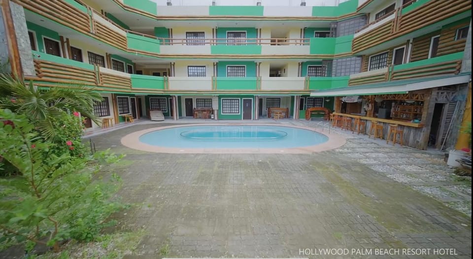 Hollywood Palm Beach Hotel Hotel in Puerto Galera