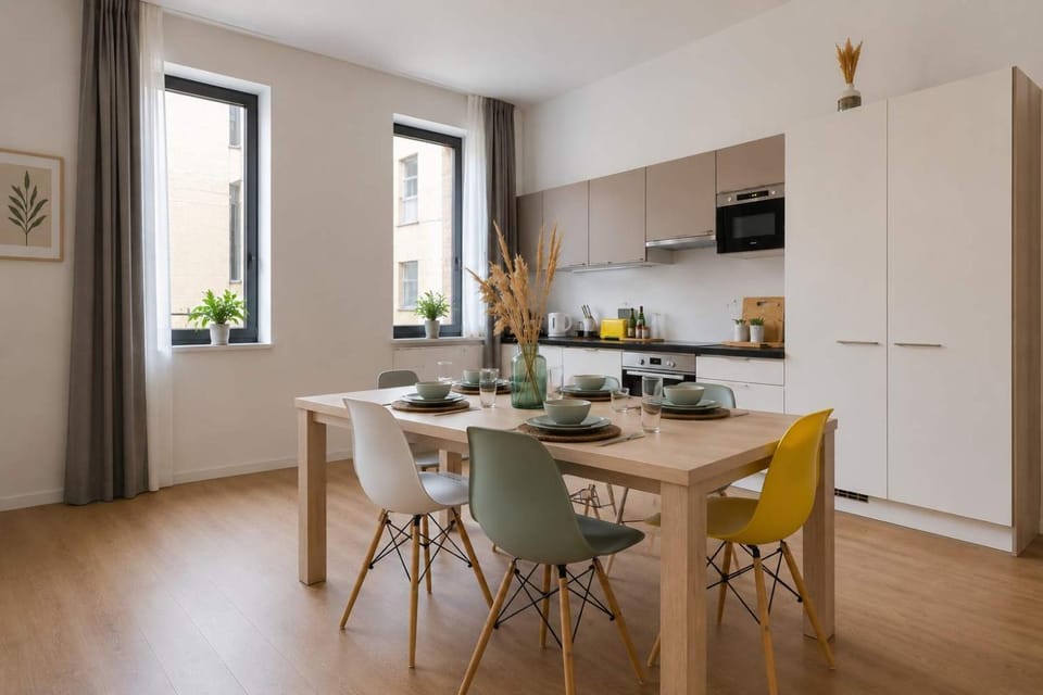 Modern Loft Downtown - Parking, Terrace, Spacious Apartment in Saint-Gilles