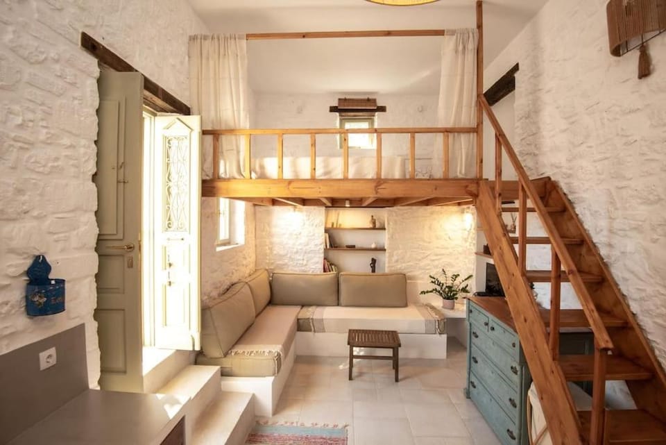 Theros House in Kalymnos