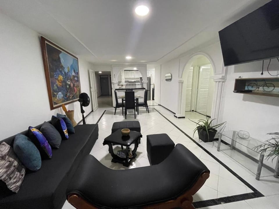Espectacular apartamento de 4 alcobas en el Laguito Apartment in Cartagena