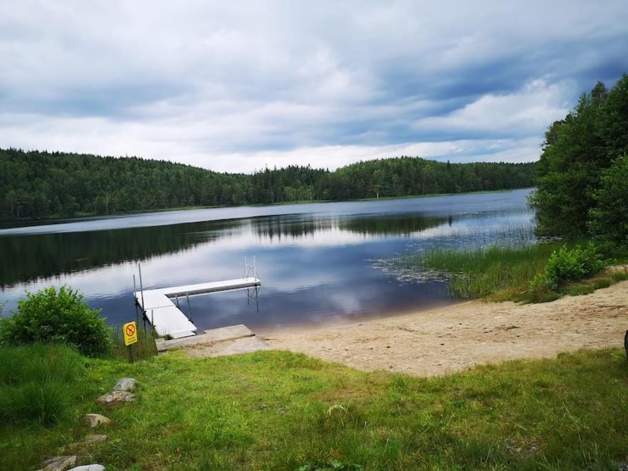 Sjö-Stuga 6 B House in Västra Götaland County