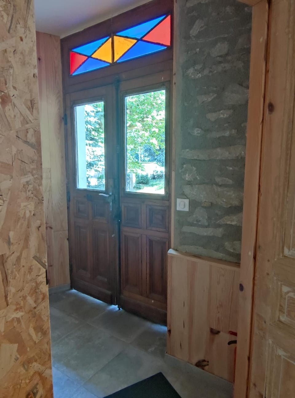 Facade/entrance