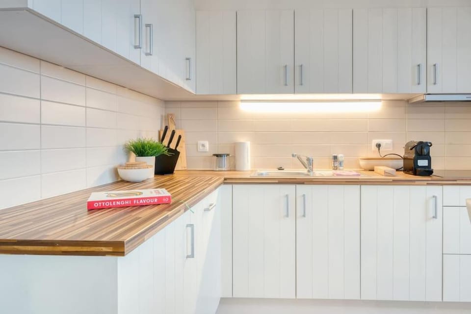 Lively Coastal Haven 3BD Retreat Apartment in Flanders